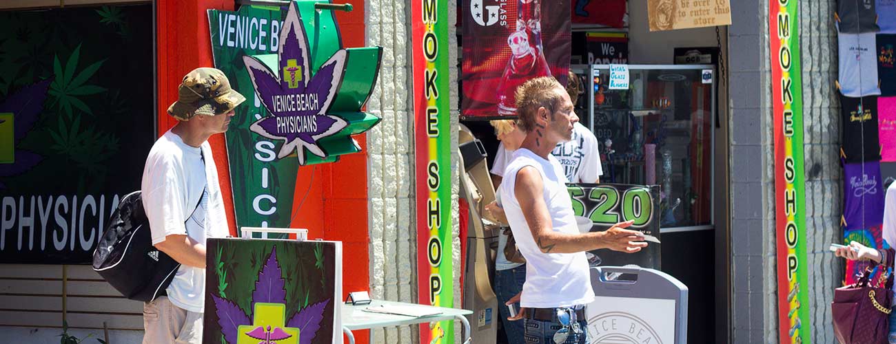 Erba in California: Chi può comprare la marijuana legale in California? -  CannaConnection